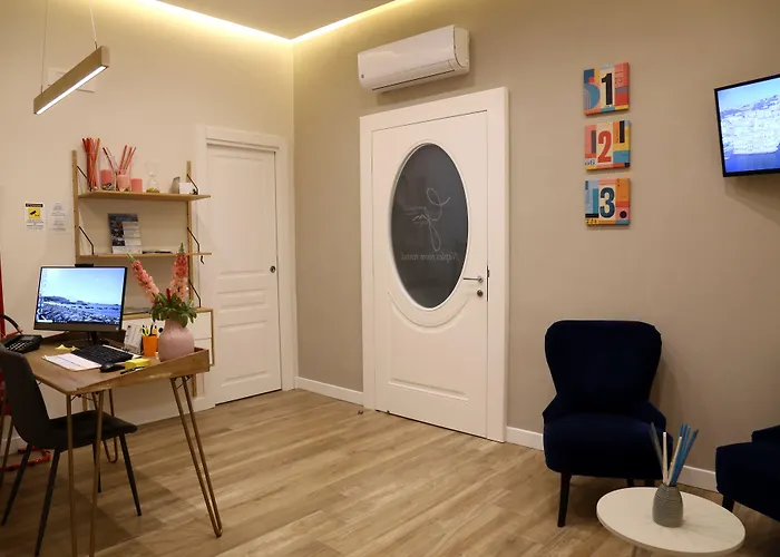 Garibaldi Rooms Napoli